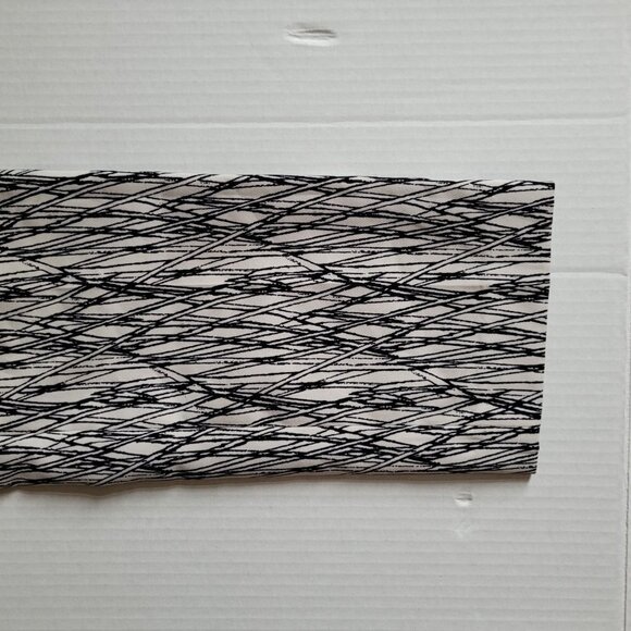 Vince Camuto pants white with black stripes stretch straight leg trousers small - Picture 12 of 12